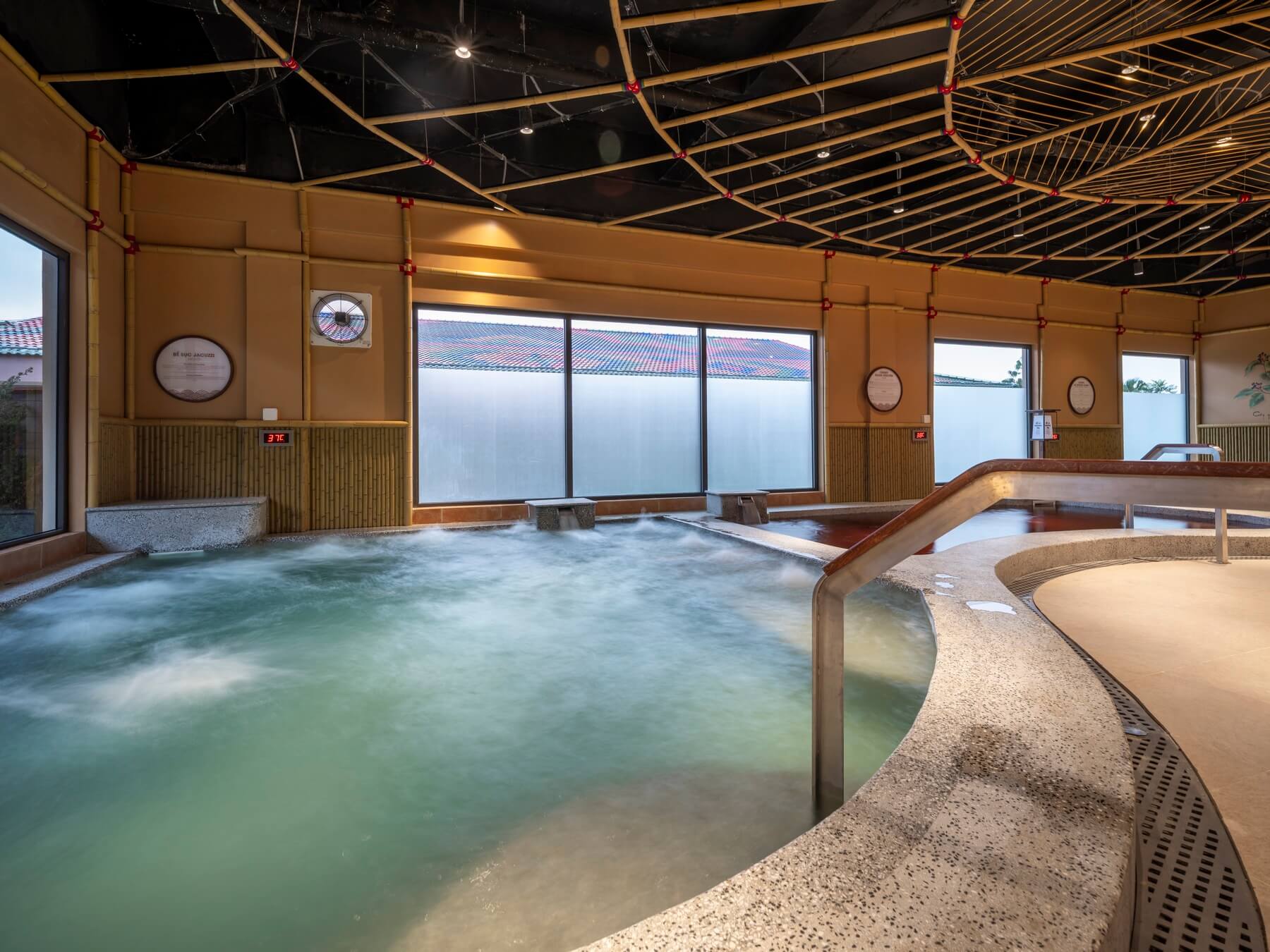 Flamingo Heritage Onsen & Resort