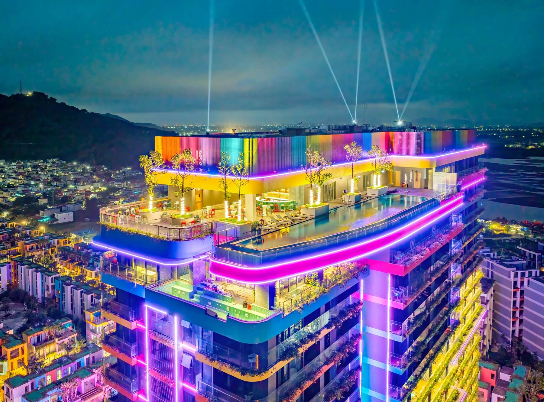 Flamingo Ibiza Hải Tiến