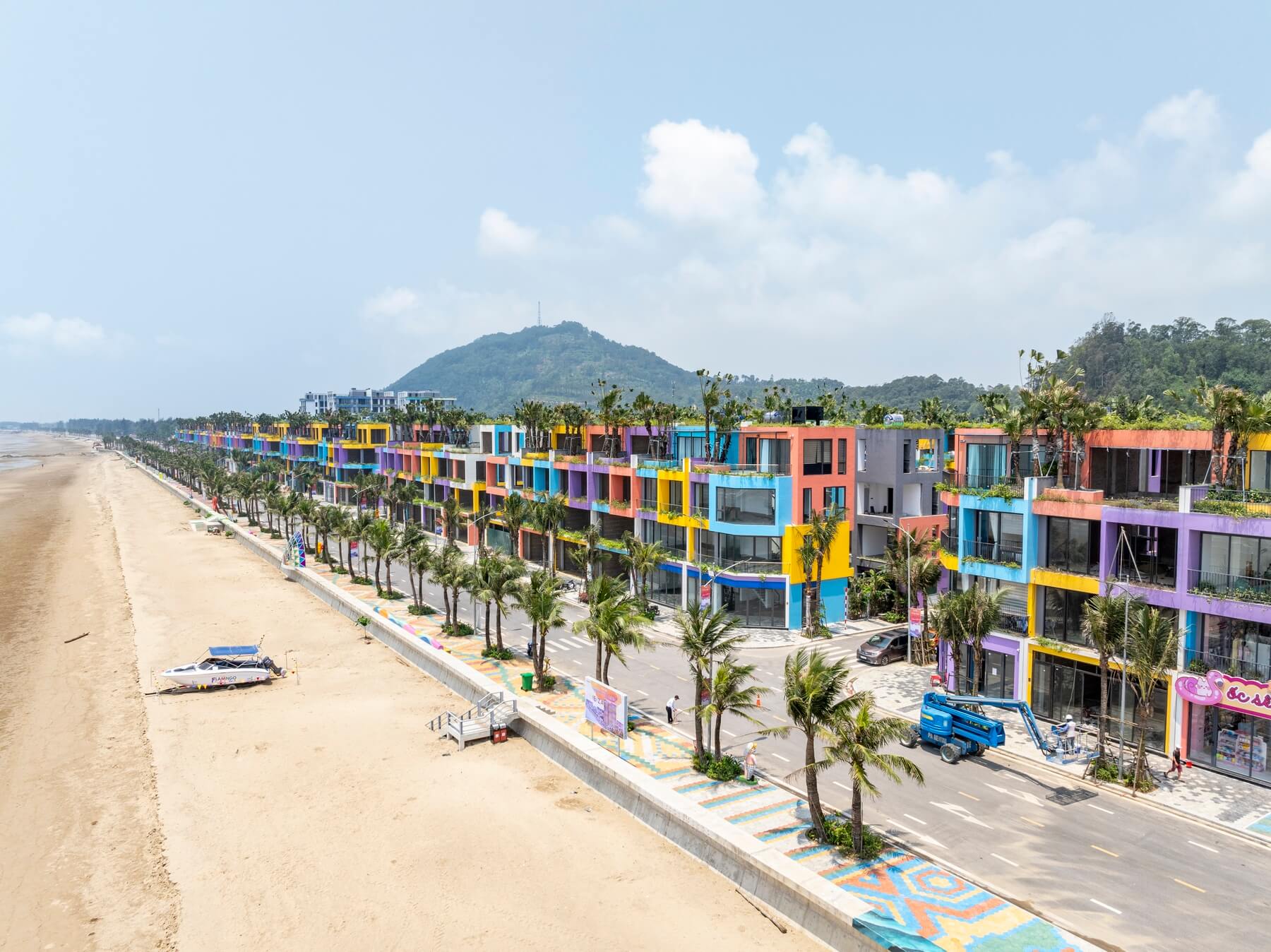 Flamingo Ibiza Hải Tiến